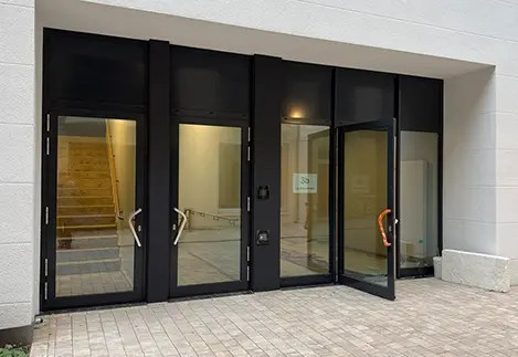 Hoym Dresden Eingang Wohnungen