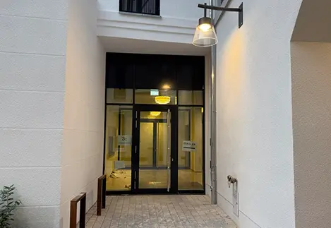 Hoym Dresden Eingang Büro