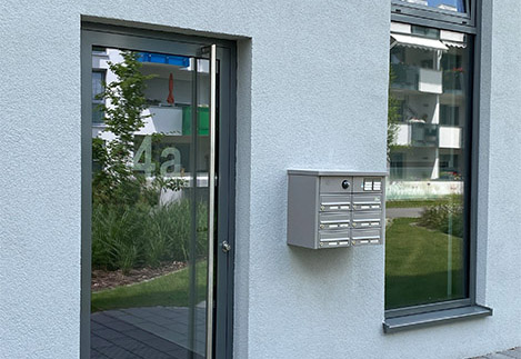 Türen und Fenster