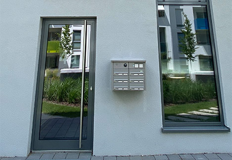 Türen und Fenster